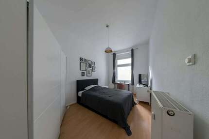 WG-Zimmer in Frankfurt am Main 645,00 € 12 m²