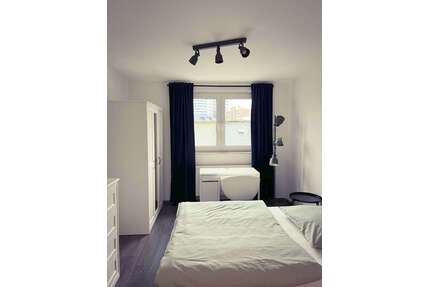 WG-Zimmer in Frankfurt am Main 899,00 € 20 m²