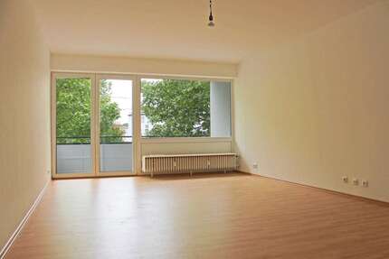 Wohnung zum Mieten in Wiesbaden 1.100,00 € 88 m²