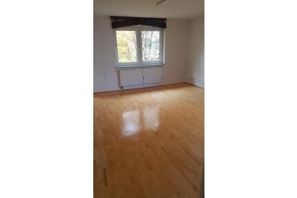3 ZImmer Wohnung Ortenberg - 1.050,00&nbsp;EUR Kaltmiete, ca.&nbsp; 120,00&nbsp;m&sup2; in Ortenberg (PLZ: 63683)