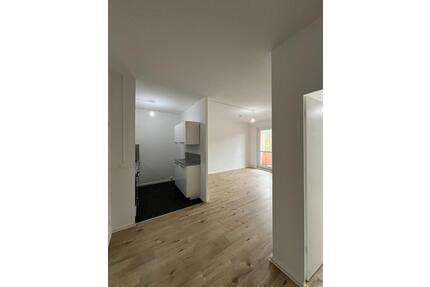 WOHLFÜHLEN LEICHT GEMACHT - 3-Zimmer-Wohnung mit Balkon & moderner EBK - Chemnitz Klaffenbach