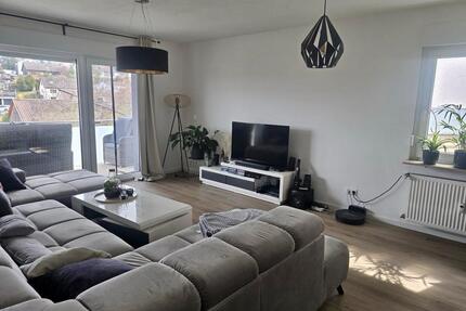 Sanierte 4-Zimmer Erdgeschosswohnung mit Balkon in Oberderdingen