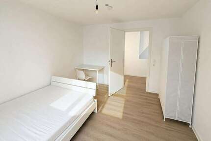 WG-Zimmer in Stuttgart 495,00 € 12 m²