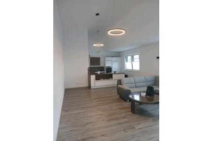 2 Zimmer Wohnung, zentral, frei, teilmöbliert, Einbauküche, - Lohne (Oldenburg)