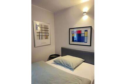 WG-Zimmer in Frankfurt am Main 799,00 € 15 m²