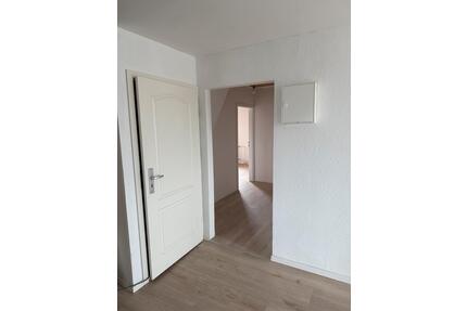 6 Zimmer Wohnung in Warburg-Ossendorf