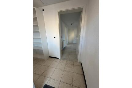 Helle 3,5-Zimmer Wohnung zu vermieten - Aidlingen
