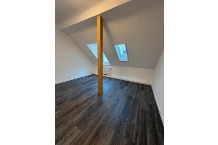 WG-Zimmer – NUR FRAUEN – Baden-Baden Innenstadt - Gaggenau