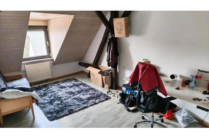Eine schöne 5er WG in Karlsruhe Hagsfeld