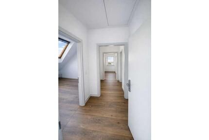 Renovierte 4 Zimmer Wohnung im Duisburg-Buchholz