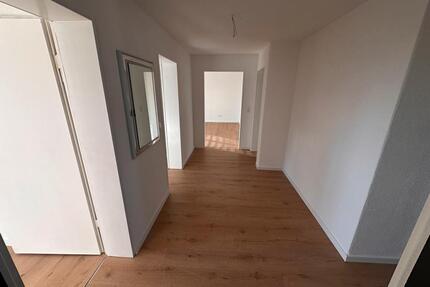 Moderne, frisch renovierte 3-Zimmer Wohnung - Leutenbach