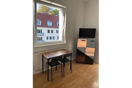 WG-Zimmer in Stuttgart 690,00 € 14 m²
