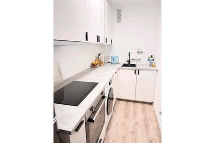 WG 19qm Zimmer zu vermieten - 750,00&nbsp;EUR Kaltmiete, ca.&nbsp; 19,00&nbsp;m&sup2; in Stuttgart (PLZ: 70186) Stuttgart-Ost