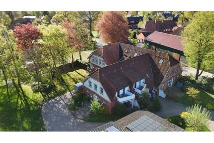 4 ZIMMER WOHNUNG - Leben wie in einem Haus - Erstbezug nach Sanierung Willkommen in Ihrer neuen Traumwohnung! Diese charmante 4-Zimmer-Wohnung befindet sich in einem gepflegten... - Tostedt