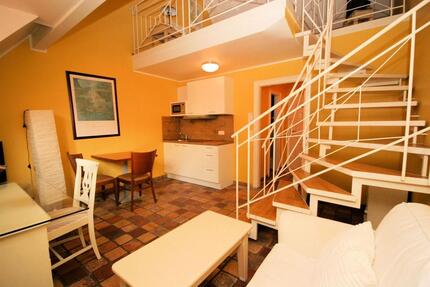 Nur Studenten! 1,5 Zimmer Maisonette Wohnung in Köln Junkersdorf