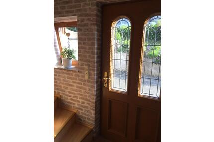 7- Zimmer - eine helle & bezugsfertige Etagen-Wohnung - Helmenzen