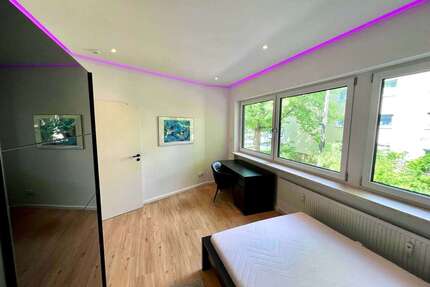 WG-Zimmer in München 900,00 € 17 m²