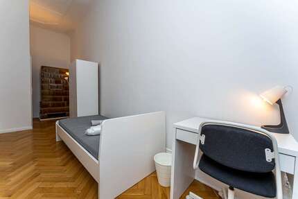 WG-Zimmer in Berlin 605,00 € 15 m²