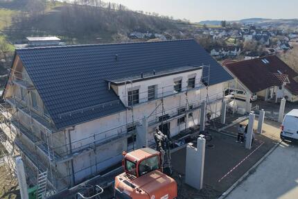 4 Zimmer Wohnung mit 110 qm - 950,00&nbsp;EUR Kaltmiete, ca.&nbsp; 110,51&nbsp;m&sup2; in Krautheim (PLZ: 74238)