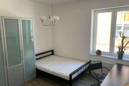 WG-Zimmer in Frankfurt am Main 740,00 € 16 m²