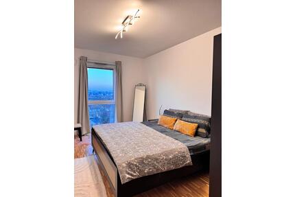 Helle 2-Zimmer Wohnung im 5. OG mit Balkon in Alt-Hohenschönhause - Berlin Lichtenberg