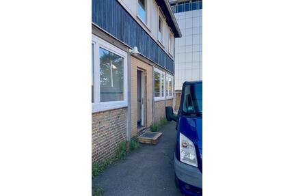 6 Zimmer Wohnung 120qm auf 2 Etagen - Hamburg Wandsbek