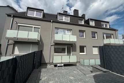 Kernsanierte 1,5 Zimmer EG-Whg mit Balkon in Duisburg Meiderich