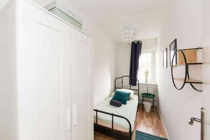 WG-Zimmer in Berlin 630,00 € 6 m²