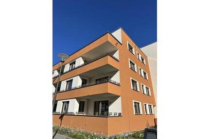 Erstbezug: Helle 3-Zimmer Neubau-Wohnung mit Süd-Loggia & TG - Köln Nippes