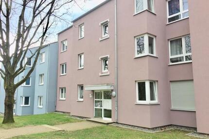 Frisch renovierte 2-Zi.-Whg. mit neuem Badezimmer und Balkon - Erkrath