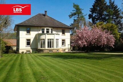 Wohnen mit Charme und Großzügigkeit - Bad Salzuflen Biemsen-Ahmsen