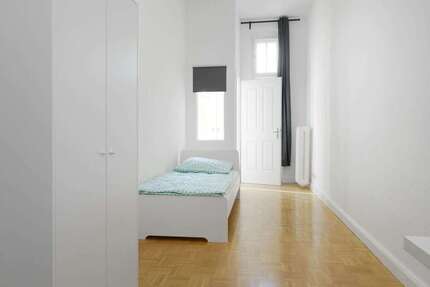 WG-Zimmer in Berlin 670,00 € 19 m²