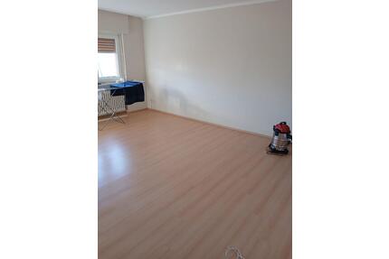 2 Zimmer Wohnung Okarben (61184 Karben). 700€ Kalt