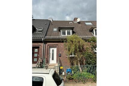 WG ZIMMER WOHNUNG REIHENHAUS SEBALDSBRÜCK SANIERT - Bremen Hemelingen