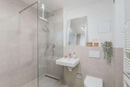 Wohnen auf Zeit in Korntal-Münchingen 1.600,00 €