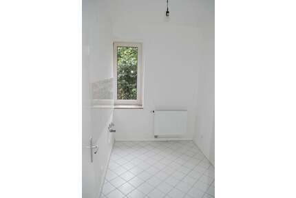 Wohnung zum Mieten in Essen 260,00 € 35 m²