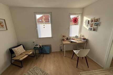 WG-Zimmer in Stuttgart 700,00 € 19 m²