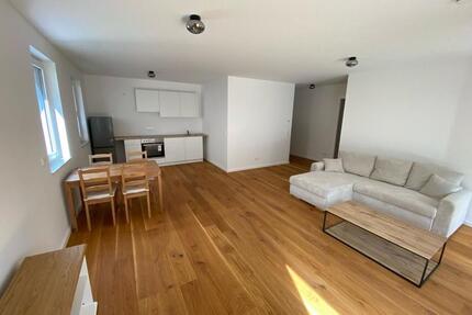 2-Zimmer-EG-Wohnung mit Einbauküche - Frankfurt am Main Nied