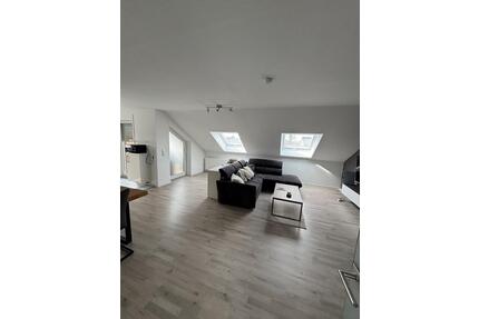 Dachgeschosswohnung 75 m2 2 Zimmer in Verl