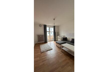 1-Zimmer Wohnung - 525,00&nbsp;EUR Kaltmiete, ca.&nbsp; 24,00&nbsp;m&sup2; in Regensburg (PLZ: 93047) Kumpfmühl