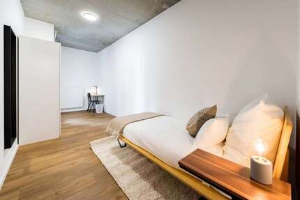 WG-Zimmer in Frankfurt am Main 655,00 € 13 m²