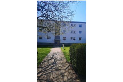 2,5 Zimmer Wohnung - 950,00&nbsp;EUR Kaltmiete, ca.&nbsp; 70,00&nbsp;m&sup2; in Metzingen (PLZ: 72555)