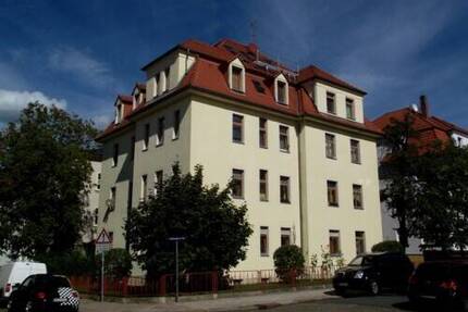Schöne kleine 2 Raum in ruhiger Lage von Dresden-Cotta