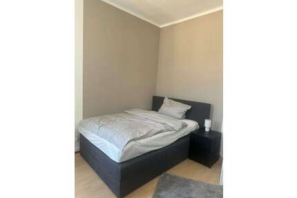 WG-Zimmer in Frankfurt am Main 655,00 € 18 m²