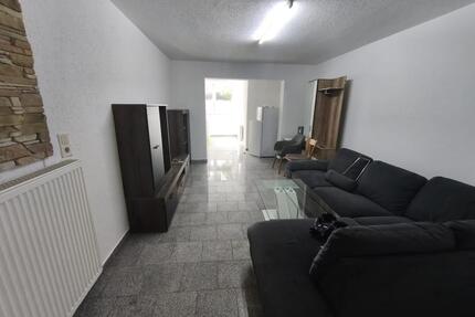 2-Zimmer EG-Wohnung in Köln – ideal für SinglesPärchen