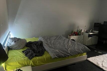 Ein WG-Zimmer am Reihenhafen , Karlsruhe