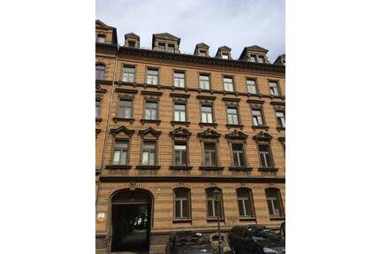 schöne Wohnung am Rande der Innenstadt: 3-Zimmer Wohnung im 2. OG, Stellplatz mgl. - Chemnitz Schloßchemnitz