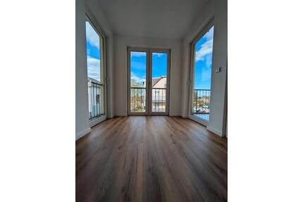 Modernisiert! Balkon + FB-Heizung | in Altglienicke, Nähe BER - Berlin Treptow-Köpenick