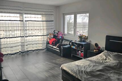 3 Zimmer Luxuswohnung ohne makler mit Küche und Fliesen 1 OG - Hamburg Billstedt