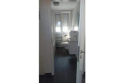 Vollmöblierte 2 Zimmer Wohnung für studierende Mädels - Linkenheim-Hochstetten